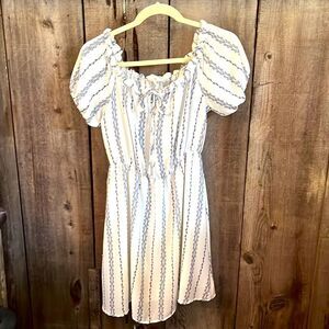 Allie Rose Milk Glass Dairy Girl Top